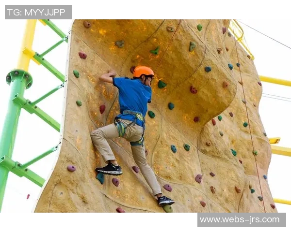 攀岩精神的传承与挑战南京攀岩队的成长之路与团队意识探讨