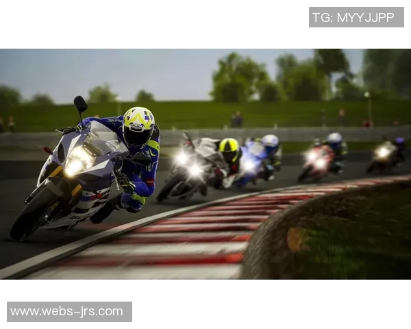 探索4vs赛车鞋子的独特魅力与性能优势，助你在赛道上尽情驰骋