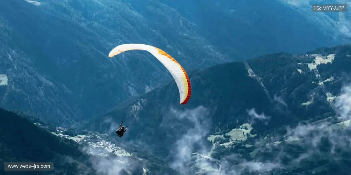 球星同款周边，把热爱穿在身上！👕